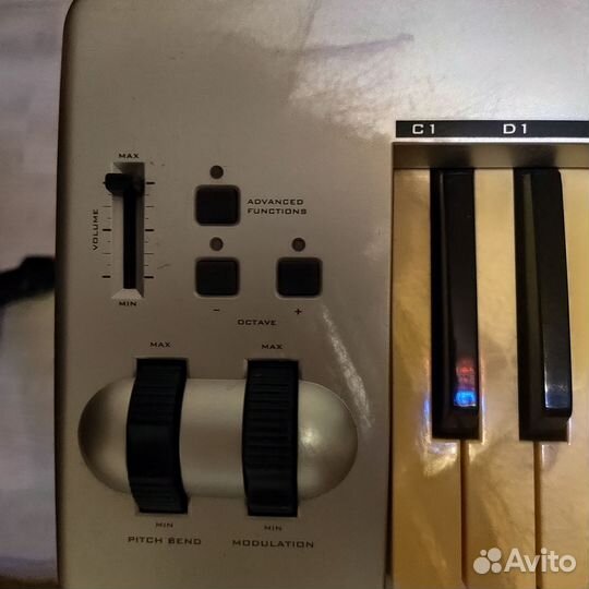 Миди клавиатура m audio keystation 61 es