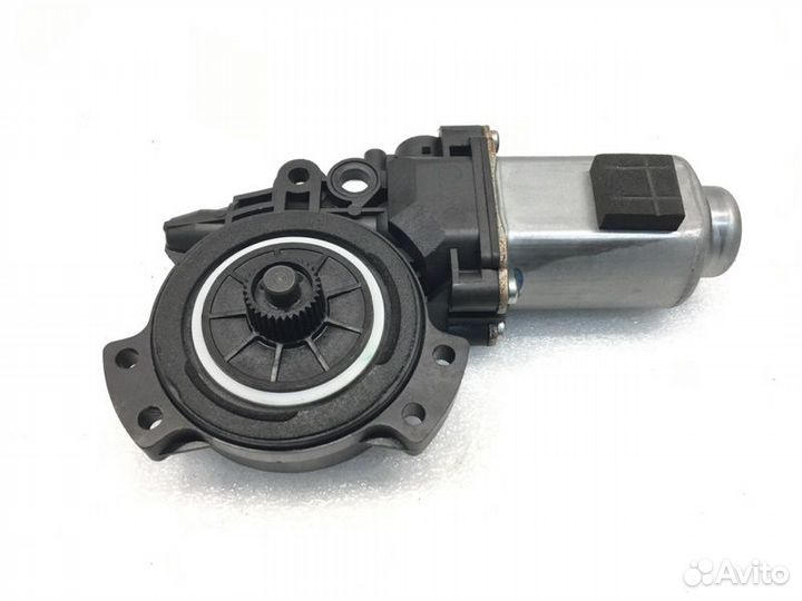 Мотор стеклоподъемника задний правый Kia Optima 3