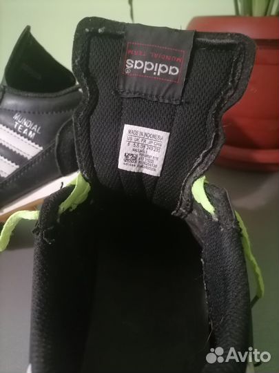 Бутсы футбольные сороконожки adidas