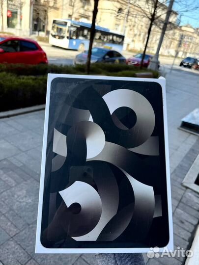 Appel iPad Air 5 64GB Wi-Fi Starlight 2022