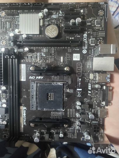 Материнская плата am4