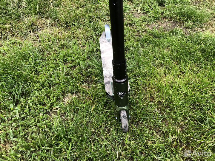 Трюковой самокат grab