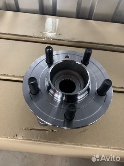 Ступица передняя Land Rover