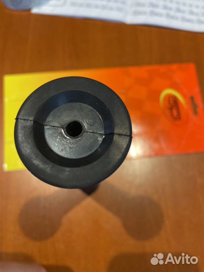 Не оригинал резинка 203мм ручка руля М800 8000