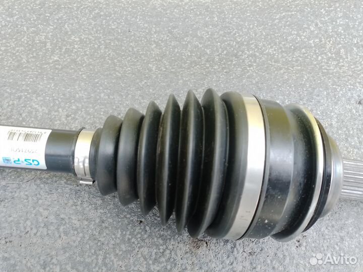 Привод передний в сборе Toyota hilux 2015+ левый п