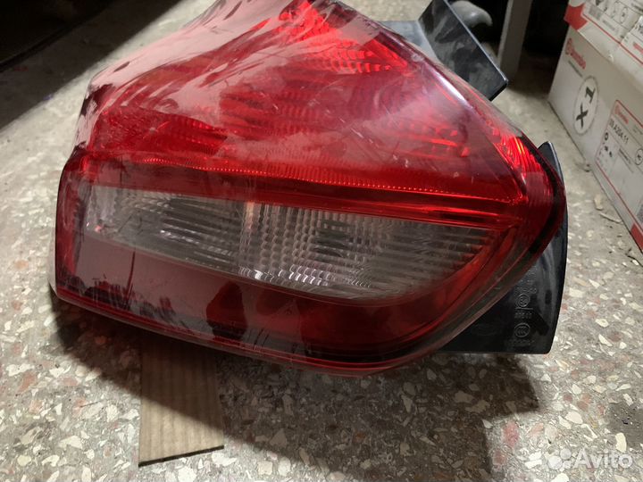 Фонарь задний левый ford focus 3 хэтчбек