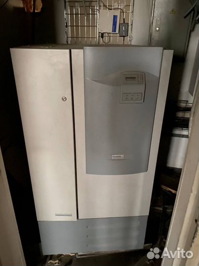 Продам источник бесперебойного питания 2шт