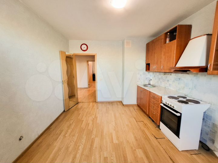 3-к. квартира, 80 м², 2/9 эт.