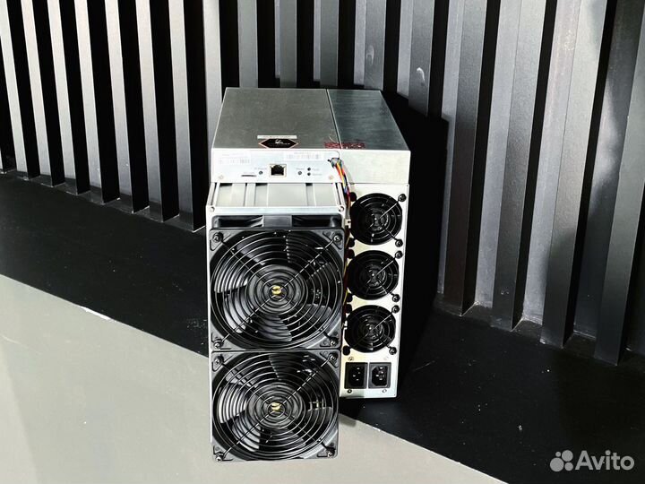 Antminer S19 hyd 184T asic