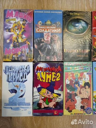 Видеокассеты с мультфильмами
