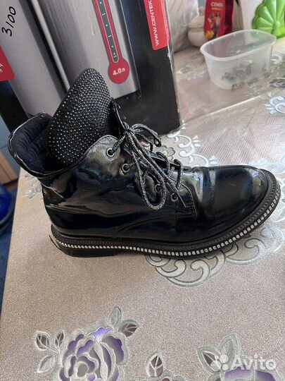 Ботинки на девочку 35 размер