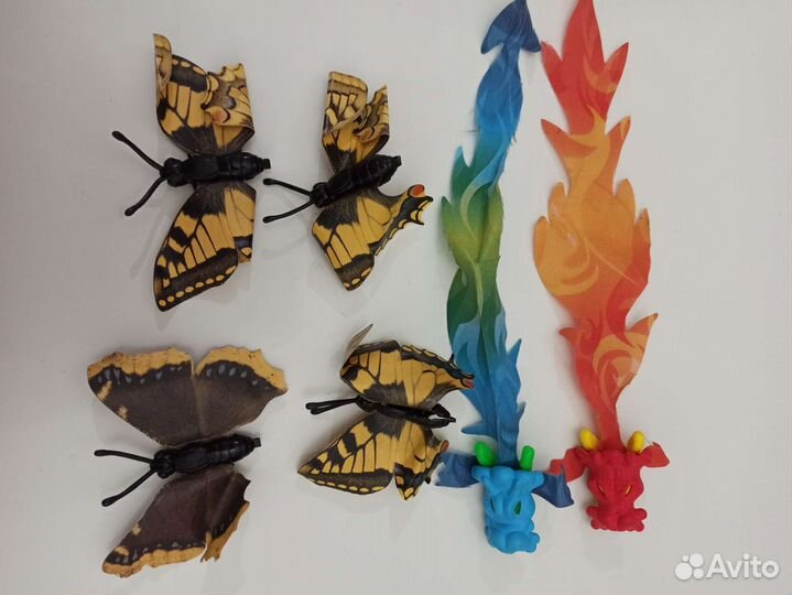 Игрушки фигурки киндер сюрприз