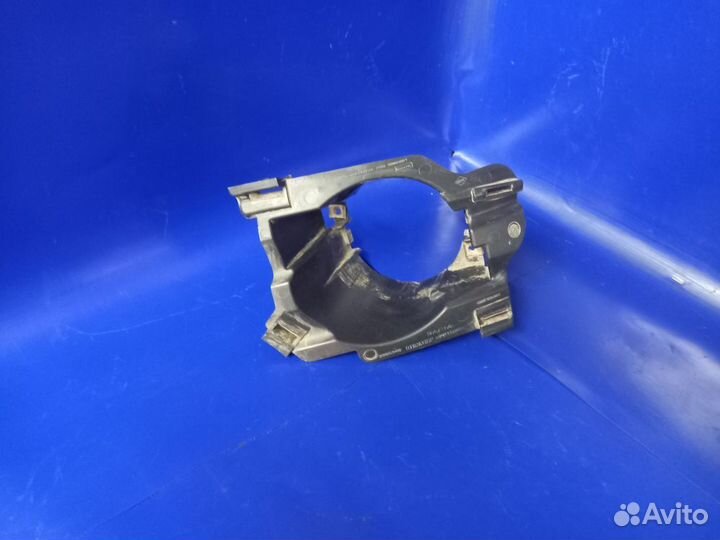 Кронштейн птф правый Renault Logan I