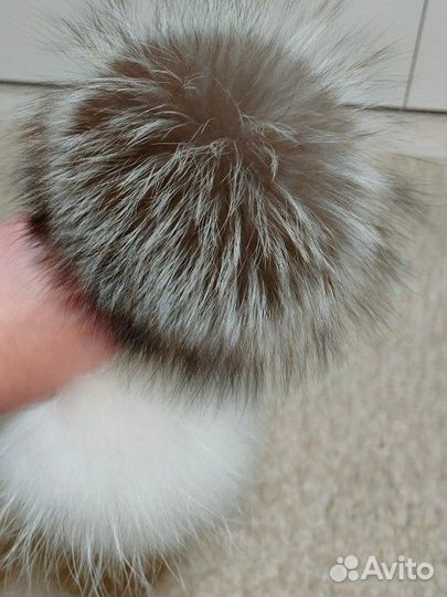 Помпоны из натурального меха