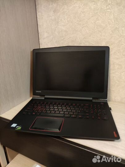 Ноутбук Lenovo legion Y520-15ikbn