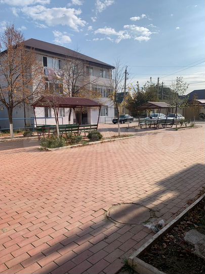 2-к. квартира, 54 м², 3/3 эт.