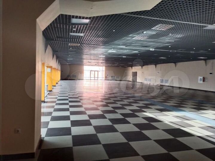 Сдам помещение свободного назначения, 2000 м²