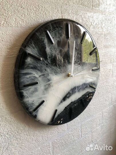 Часы чёрное море