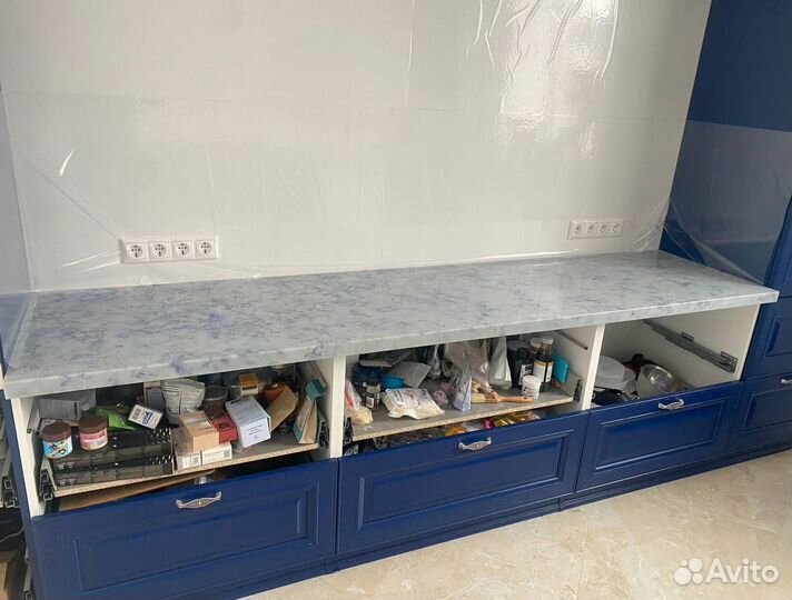 Кварцевый агломерат столешница