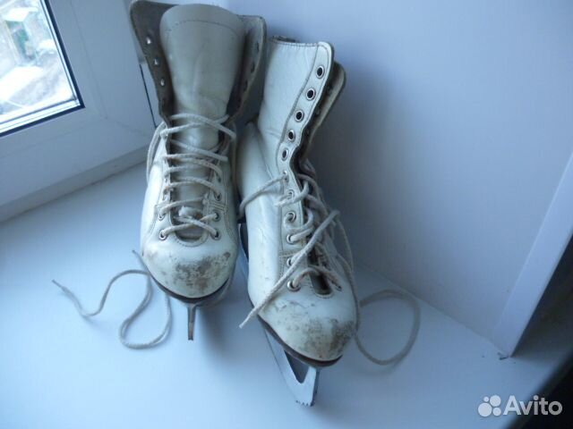 Коньки фигурные 22,5