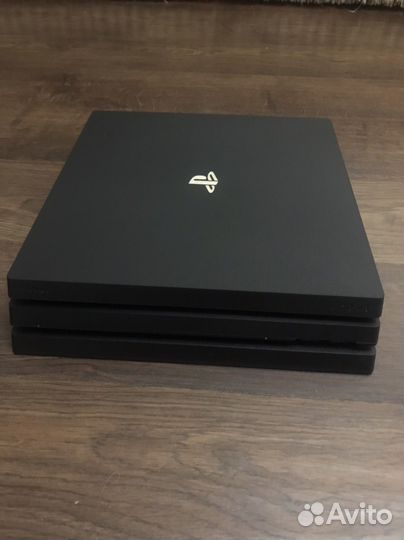 Sony playstation 4 PS4 pro 1tb 2 геймпада