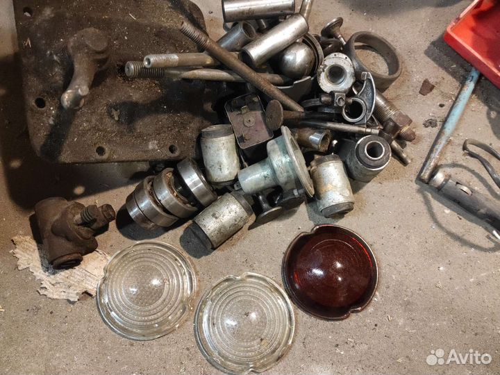 Подфарники заз 965