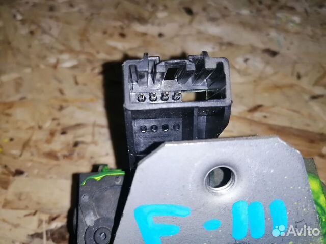 Замок багажника Ford Focus 3