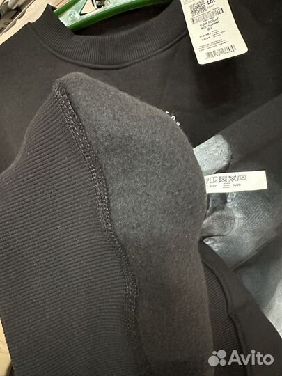 Свитшот новый