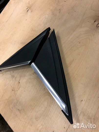 Треугольник крыла Ford Focus 3