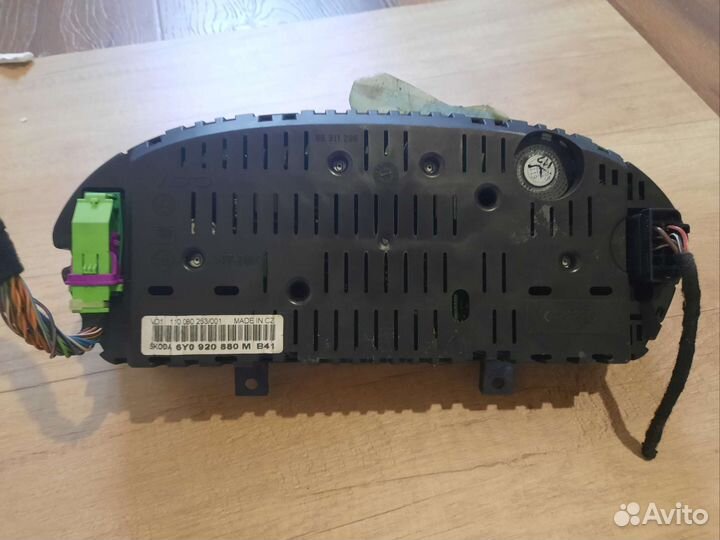 Приборная панель skoda fabia 1