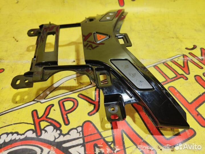 Накладка декоративная Chevrolet Cruze седан 1.6