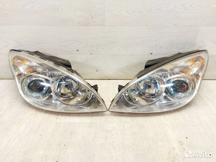 Фары Hyundai i30. 2007-2012 Комплект