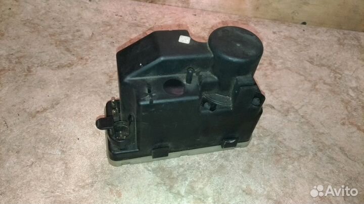 Компрессор центрального замка Мерседес 124