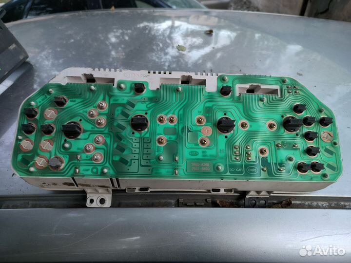 Щиток приборов киа рио 1 МКПП