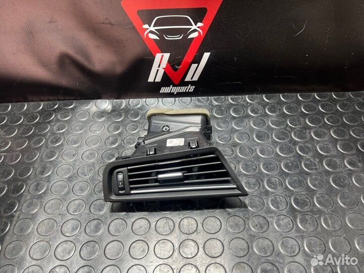 Дефлектор воздушный передний левый Bmw 520D F10LCI