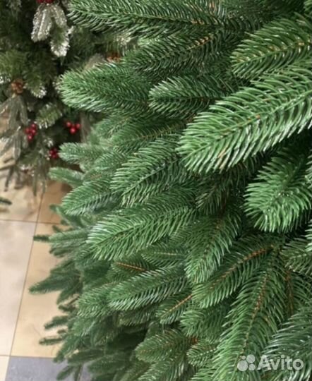 Елка искусственная