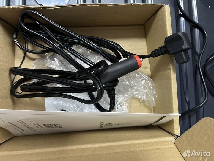 Холодильник морозильник 12/220