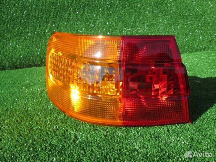 Стоп левый Toyota Corona Premio ST210