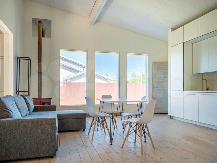 Дом 62,5 м² на участке 10 сот.