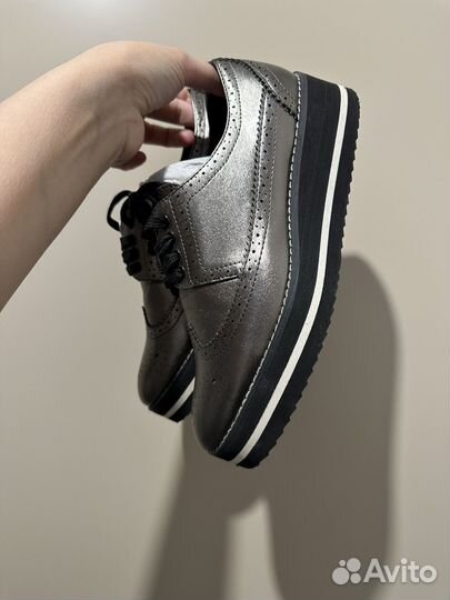 Обувь женская, туфли, ботинки