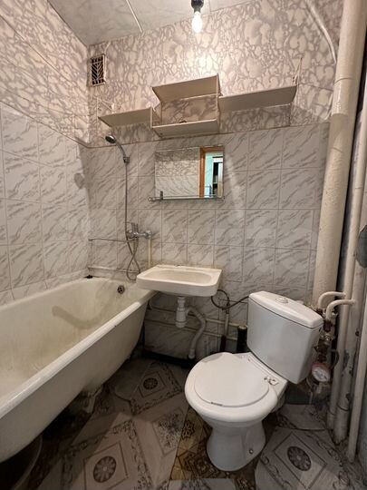 Комната 16,4 м² в 1-к., 3/9 эт.