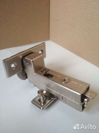 Петли для мебельных фасадов