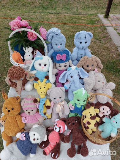 Вязаные игрушки ручной работы