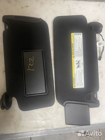 Солнцезащитные козырьки крайслер 300с 2011+