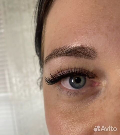 Наращивание, ламинирование ресниц и бровей