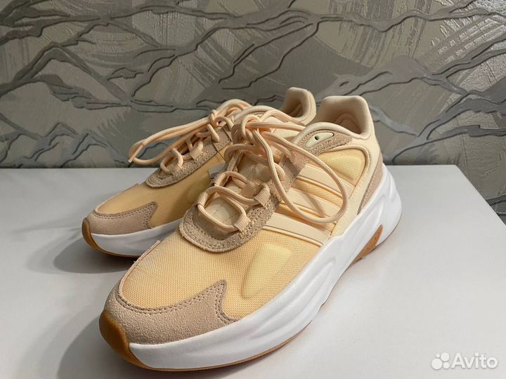 Adidas ozelle