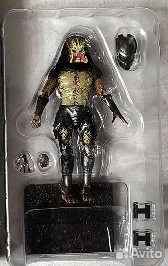 Фигурка Hiya Toys Predators Crusified Масштаб1:18