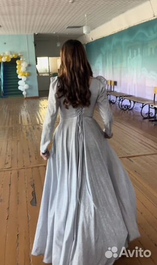 Вечернее платье в пол