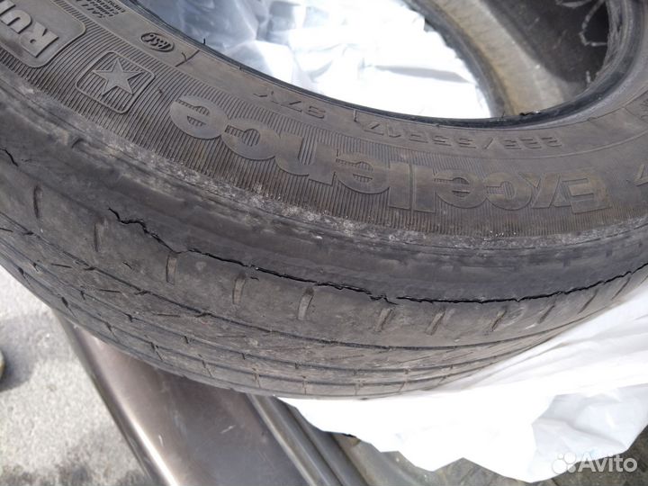 Goodyear Excellence 225/55 R17