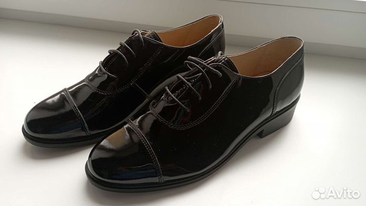 Туфли женские лаковые 40 размер